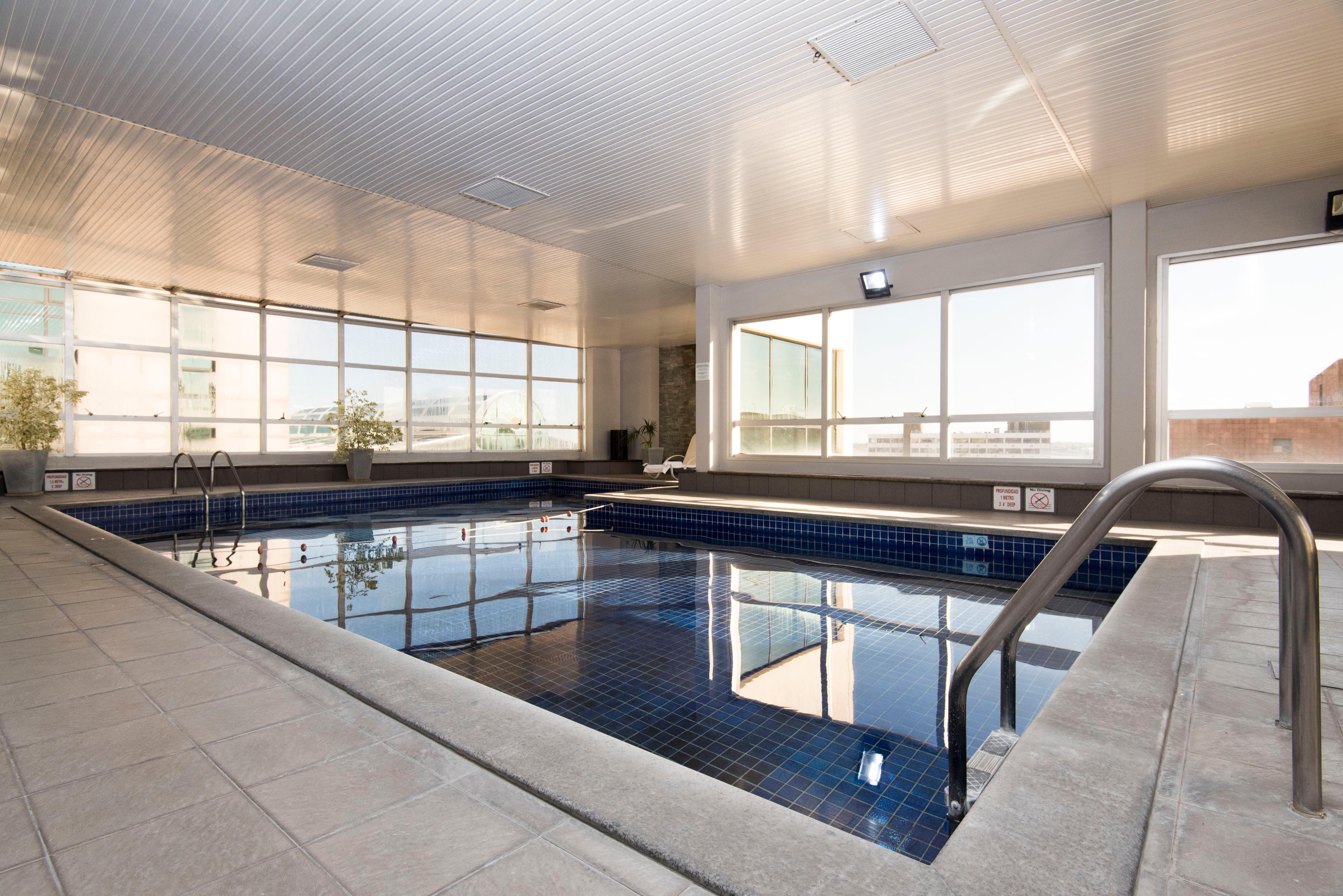 Holiday Inn Montevideo By Ihg Екстер'єр фото