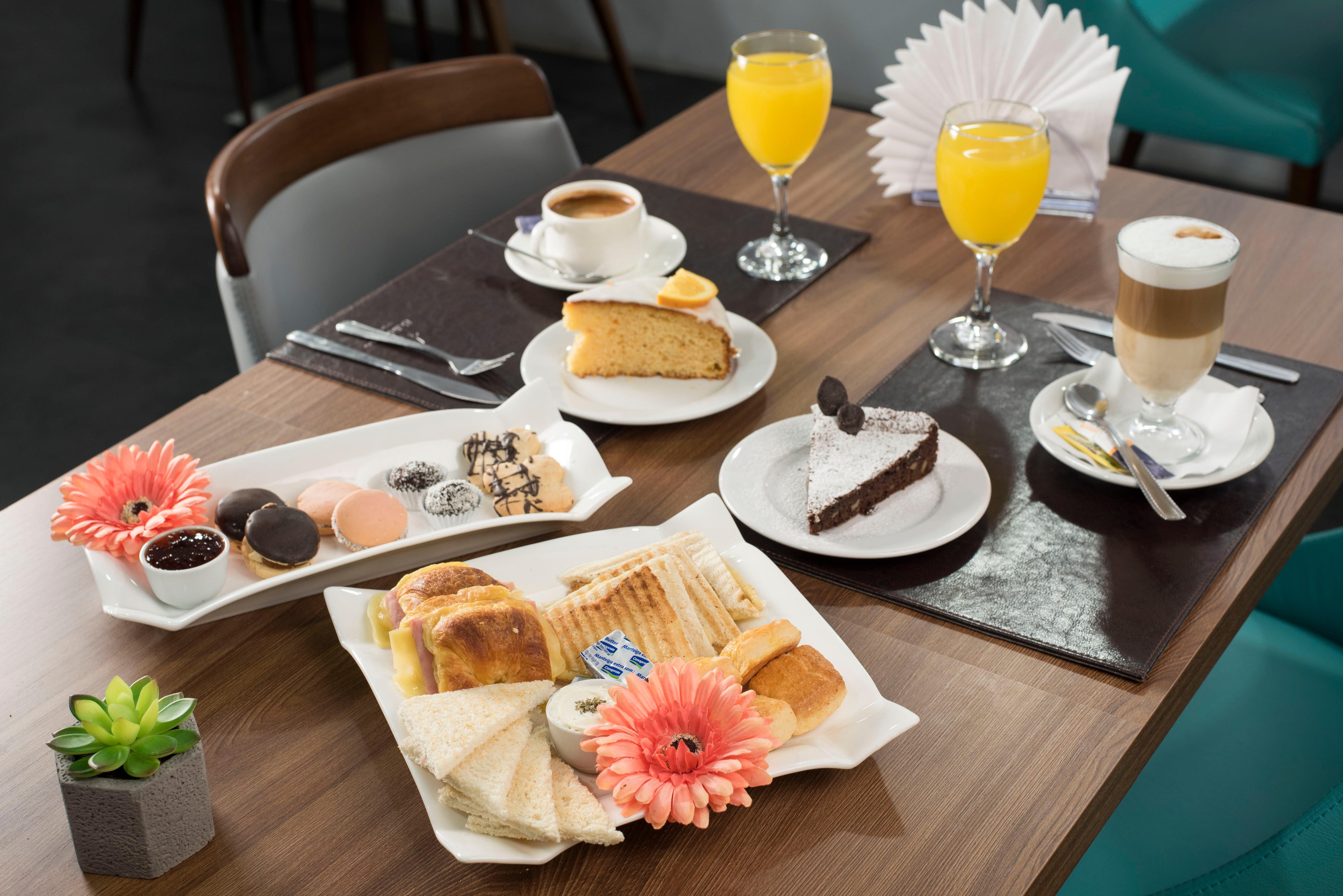 Holiday Inn Montevideo By Ihg Екстер'єр фото