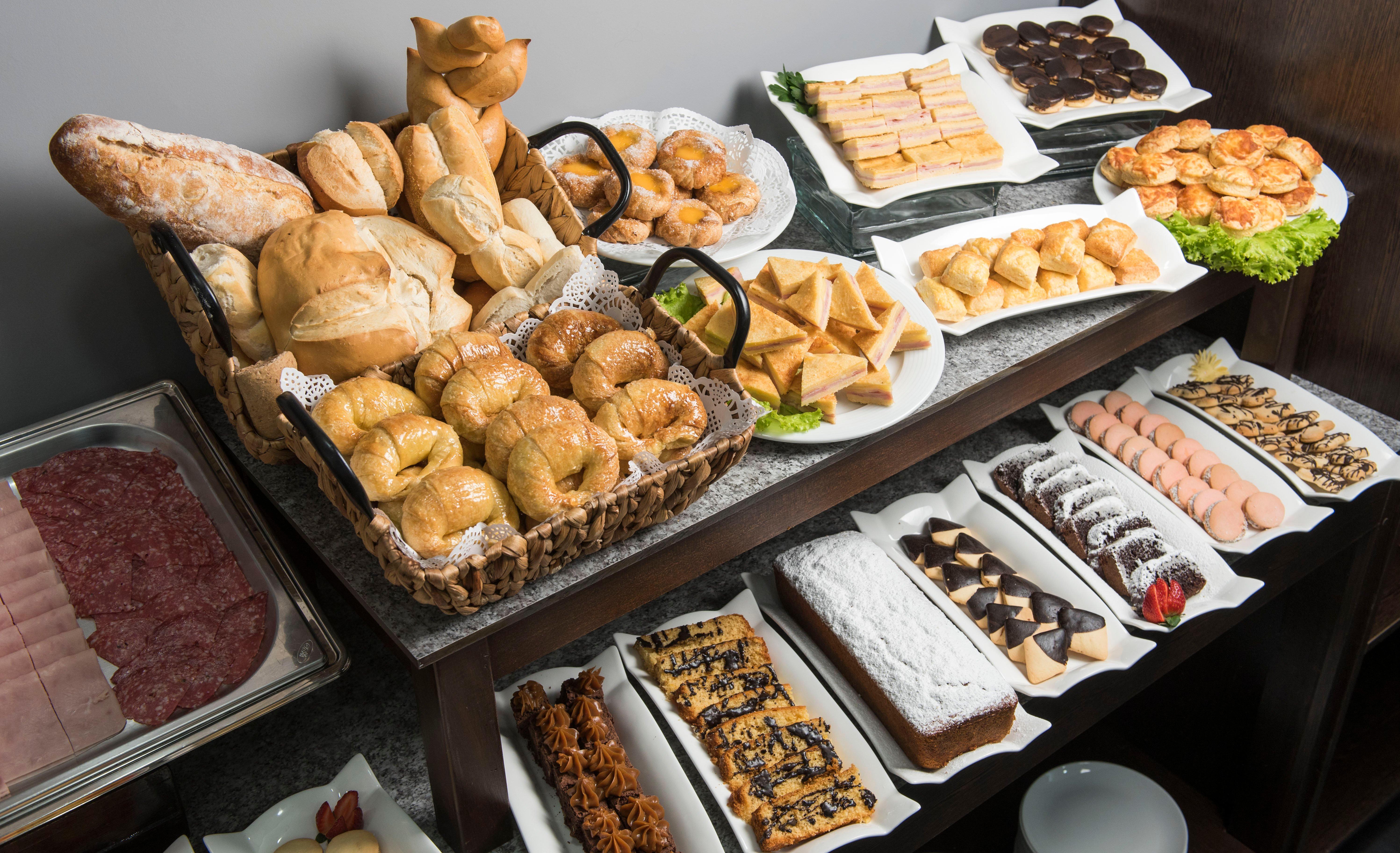 Holiday Inn Montevideo By Ihg Екстер'єр фото