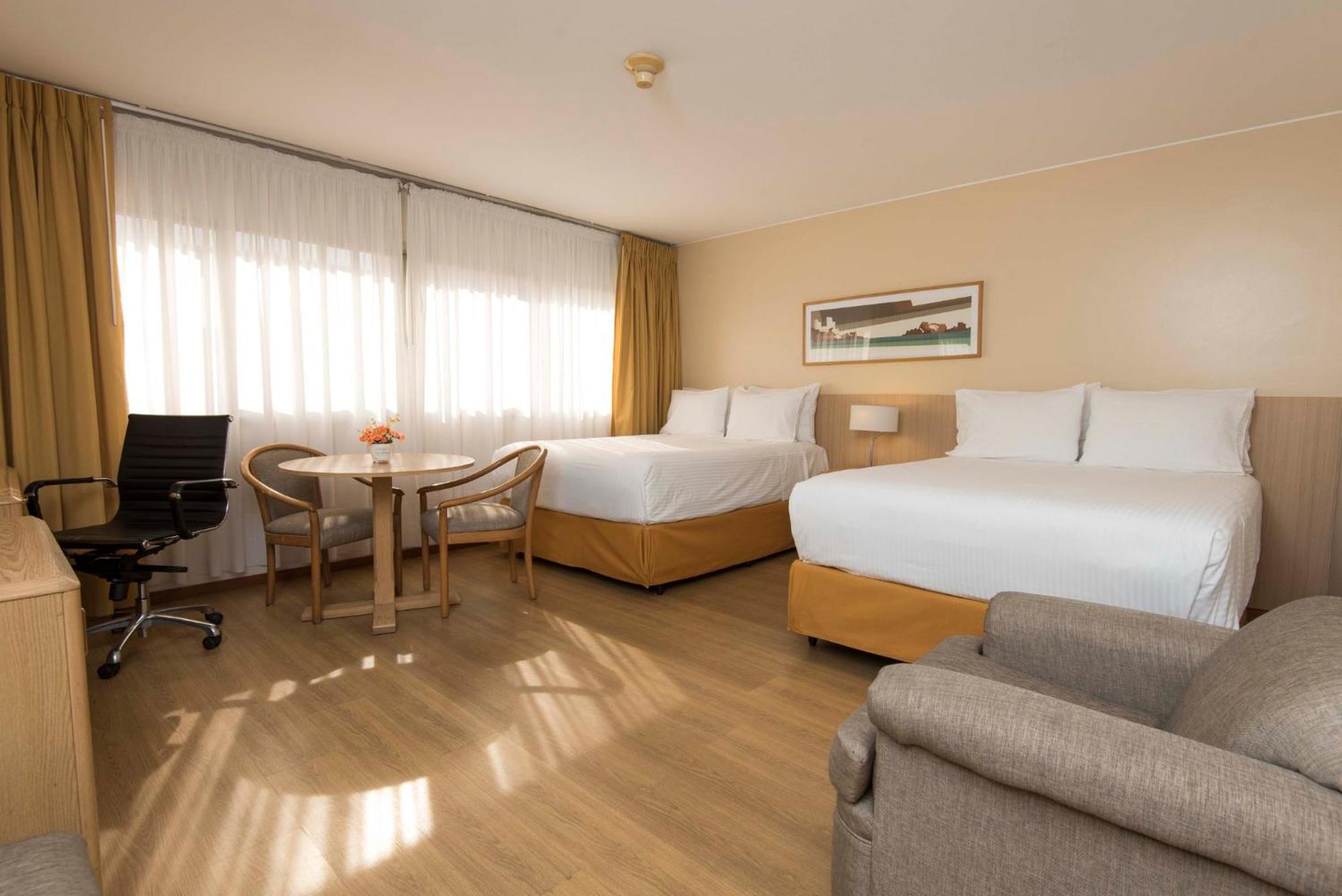Holiday Inn Montevideo By Ihg Екстер'єр фото