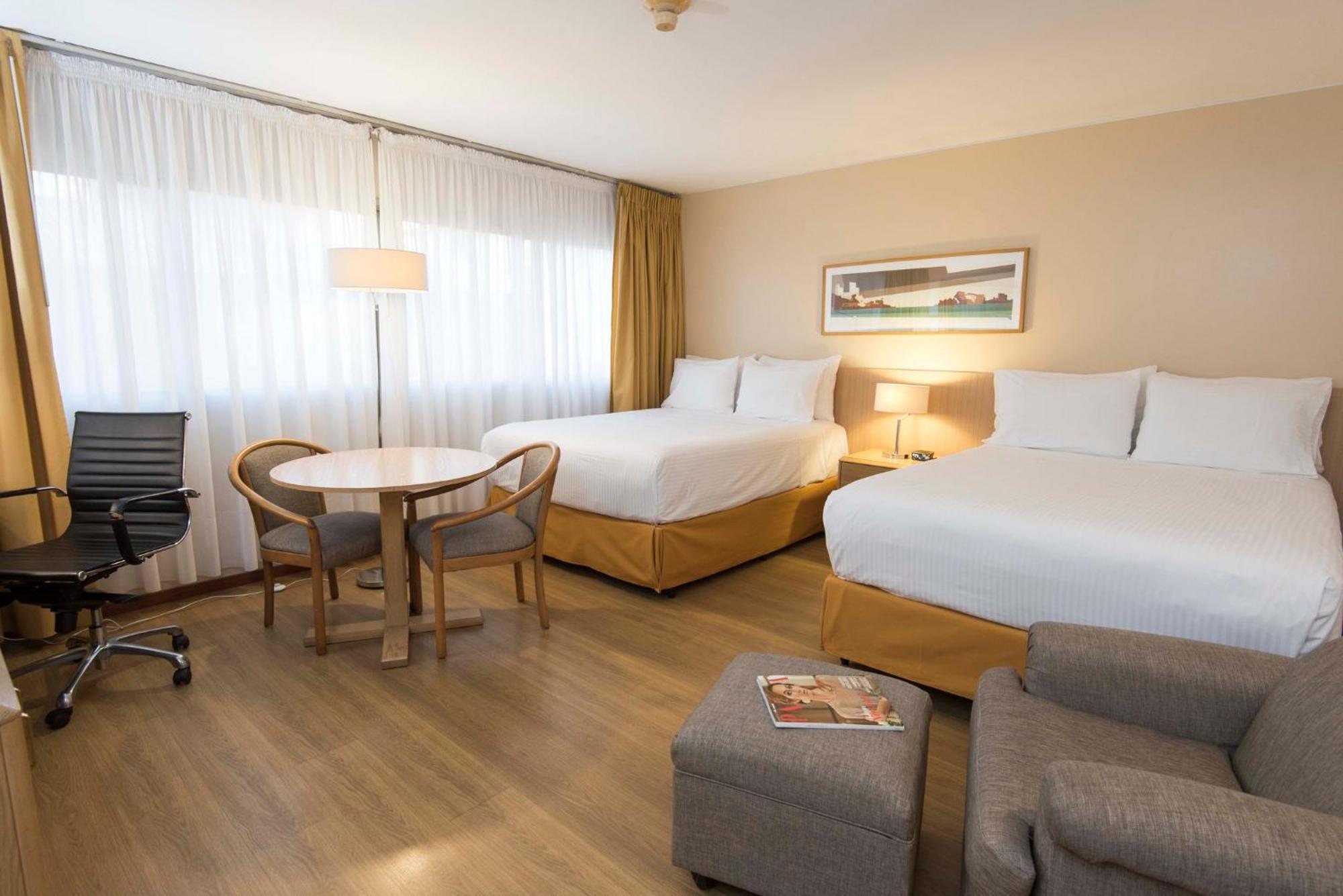 Holiday Inn Montevideo By Ihg Екстер'єр фото